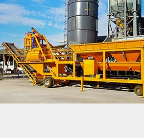 Portable Concrete Batching Plant img